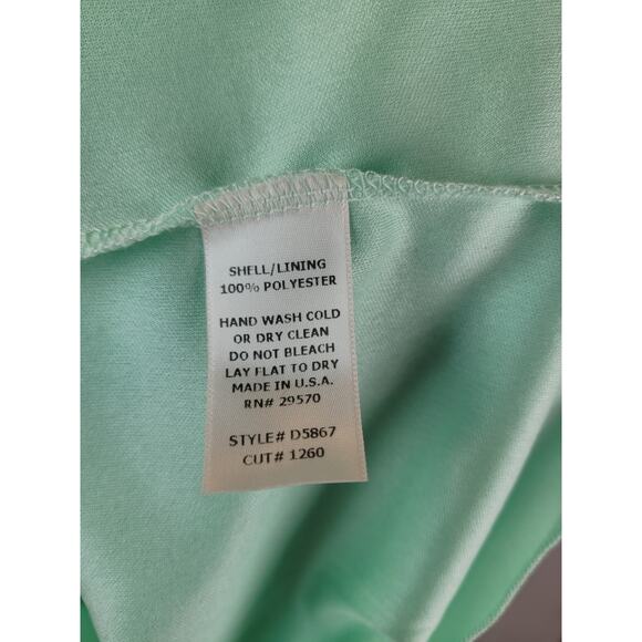 Francesca's Alya NWT V-Neck Bright Mint Green 1/2 Sleeve Knee Length Dress Sz M - Picture 8 of 8